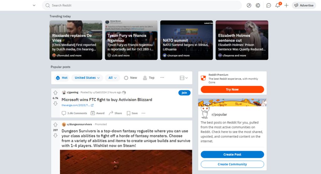 Reddit logo on orange background